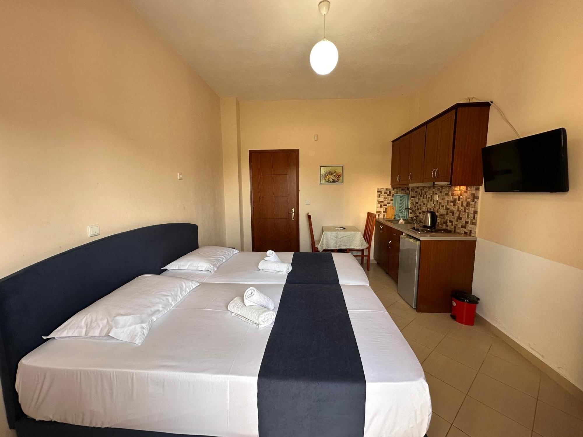 Appartamento Ion Sea View Ksamil Esterno foto