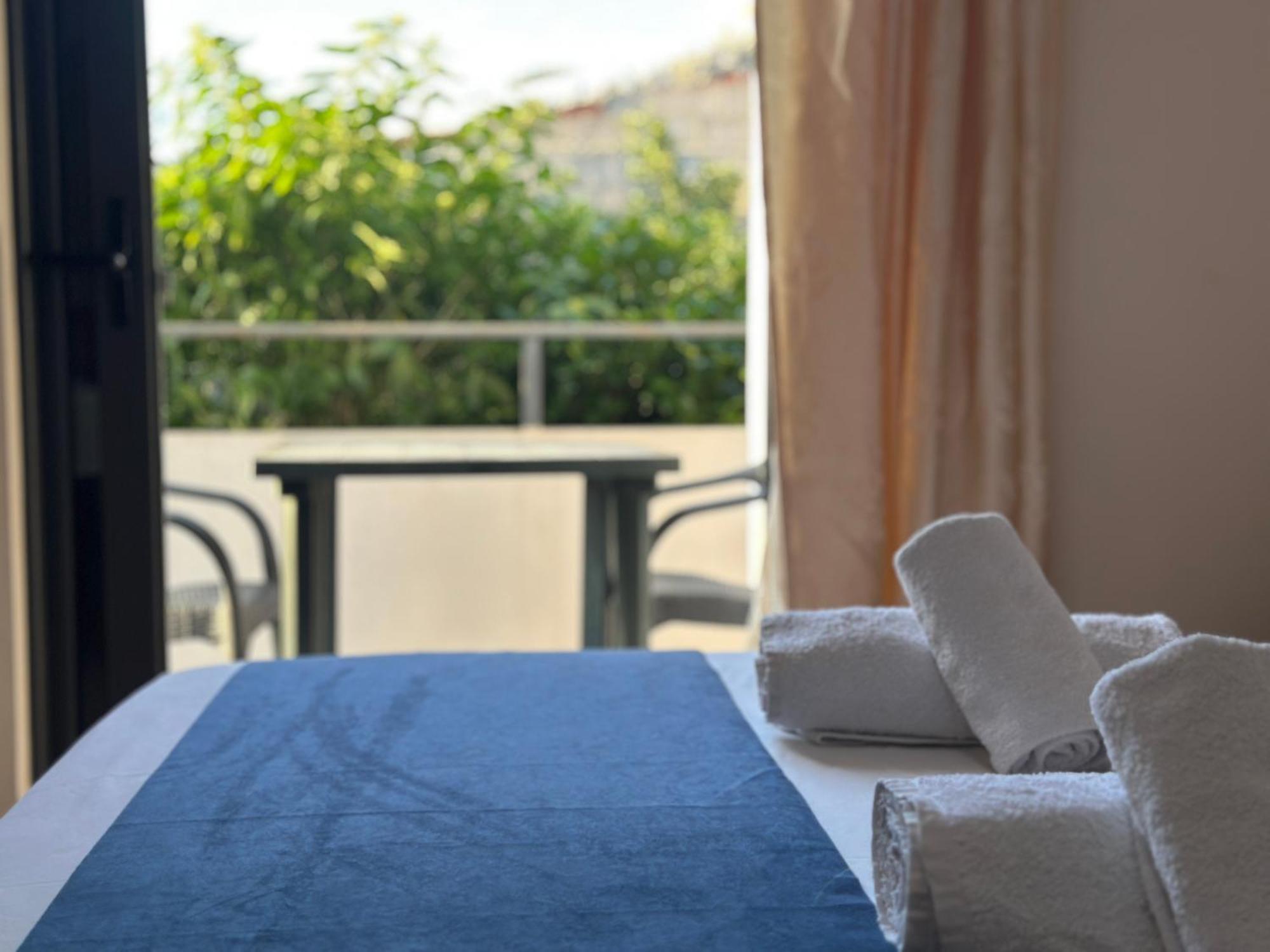 Appartamento Ion Sea View Ksamil Esterno foto