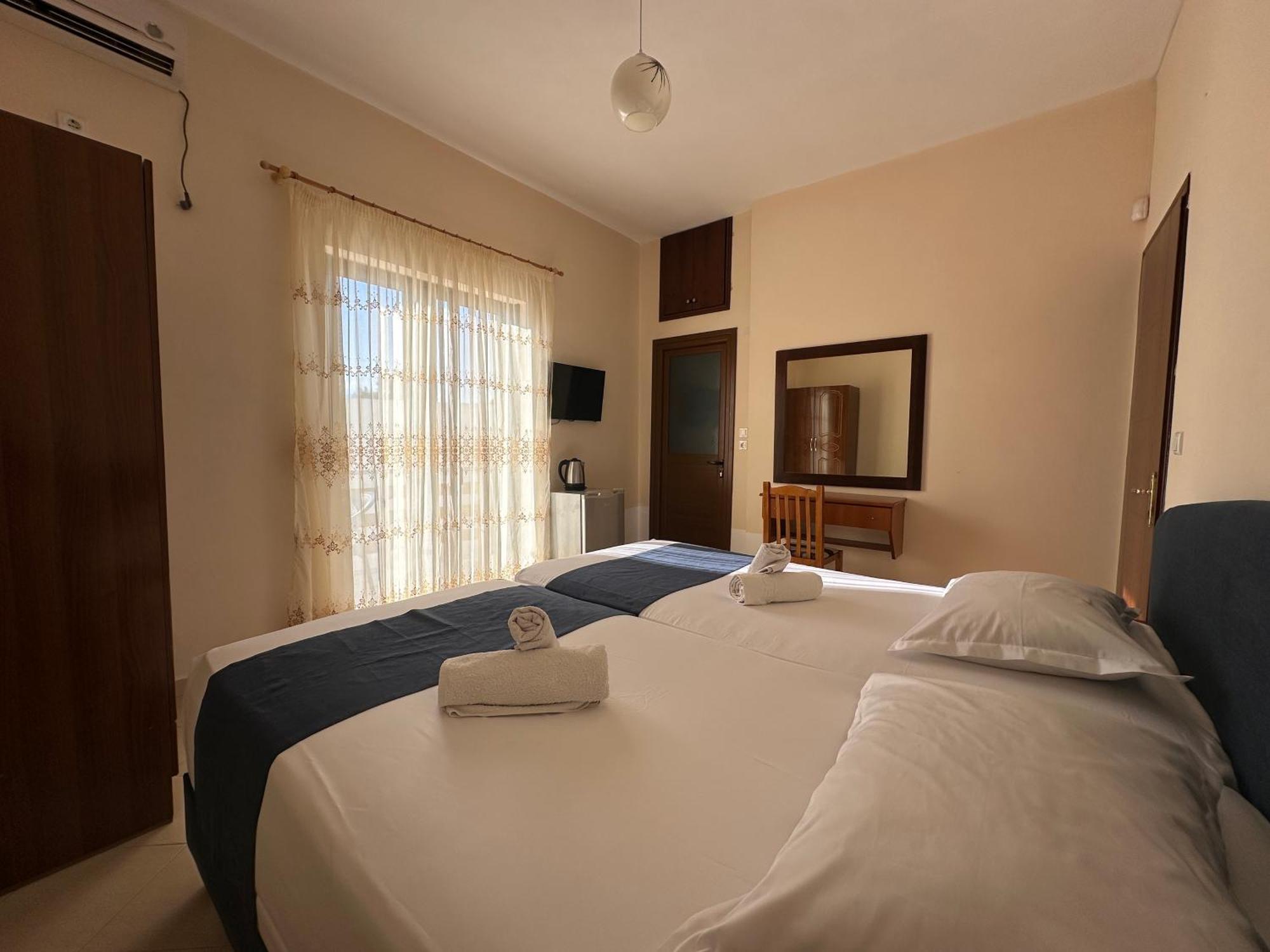 Appartamento Ion Sea View Ksamil Esterno foto