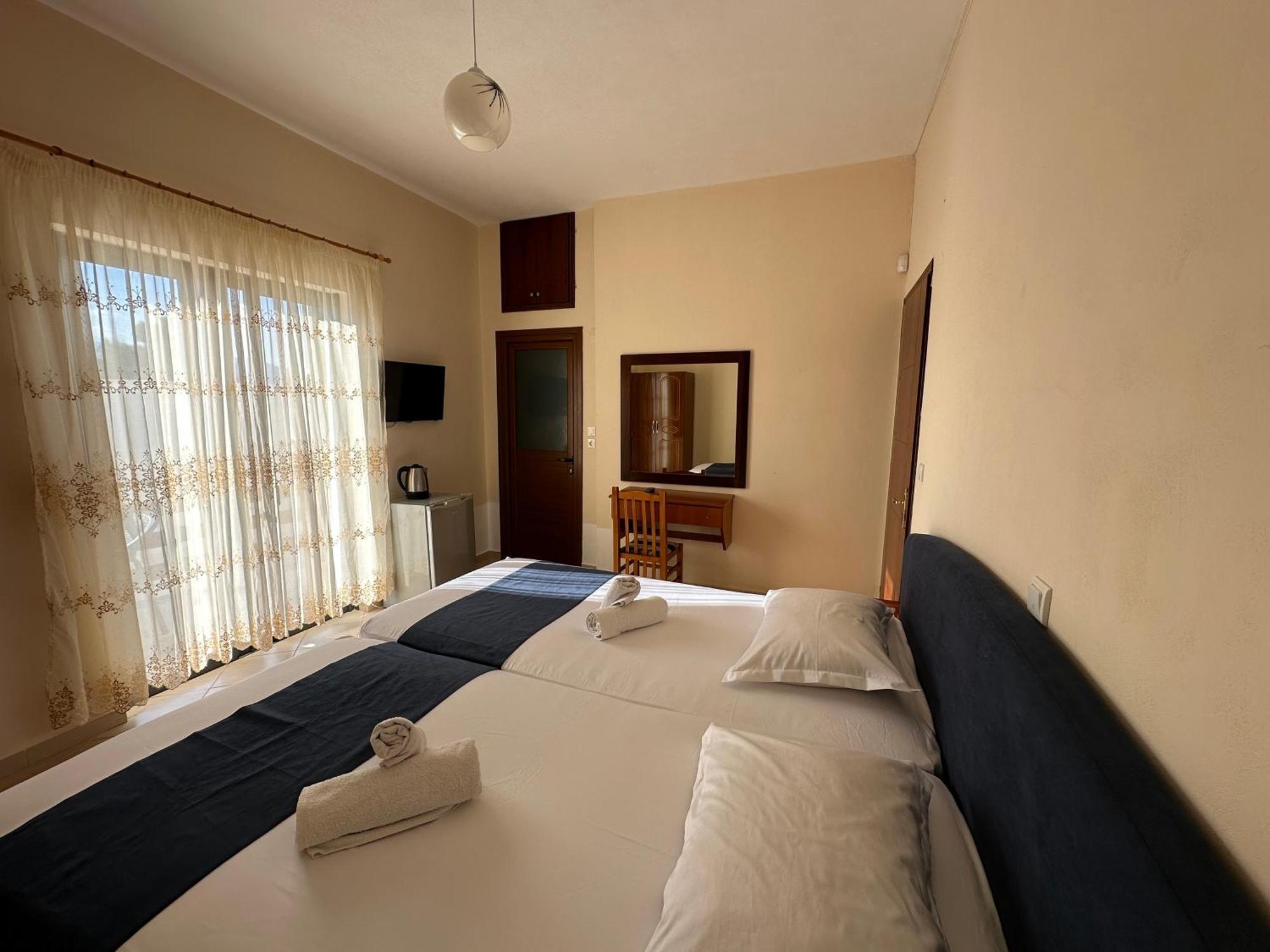 Appartamento Ion Sea View Ksamil Esterno foto
