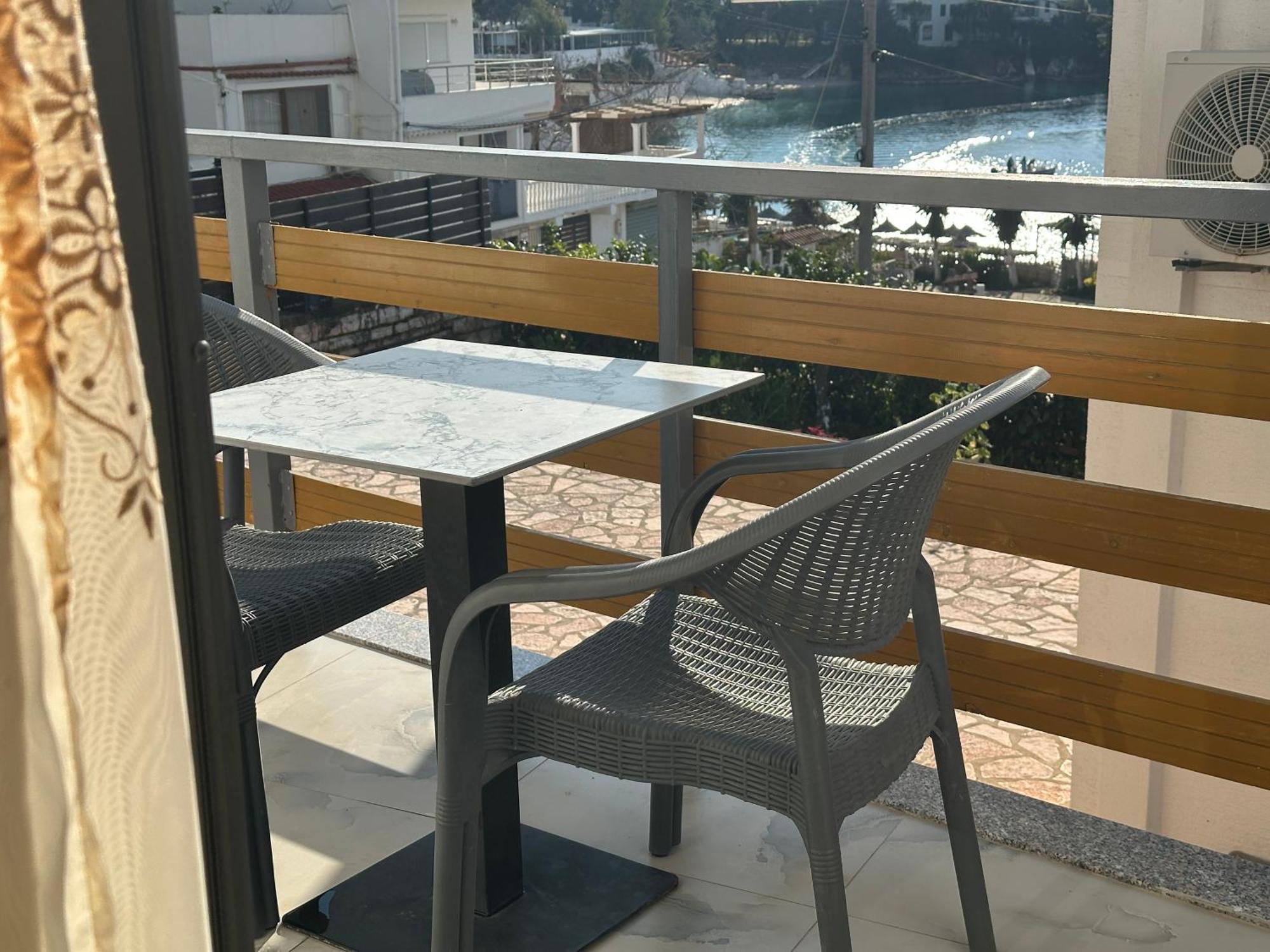 Appartamento Ion Sea View Ksamil Esterno foto