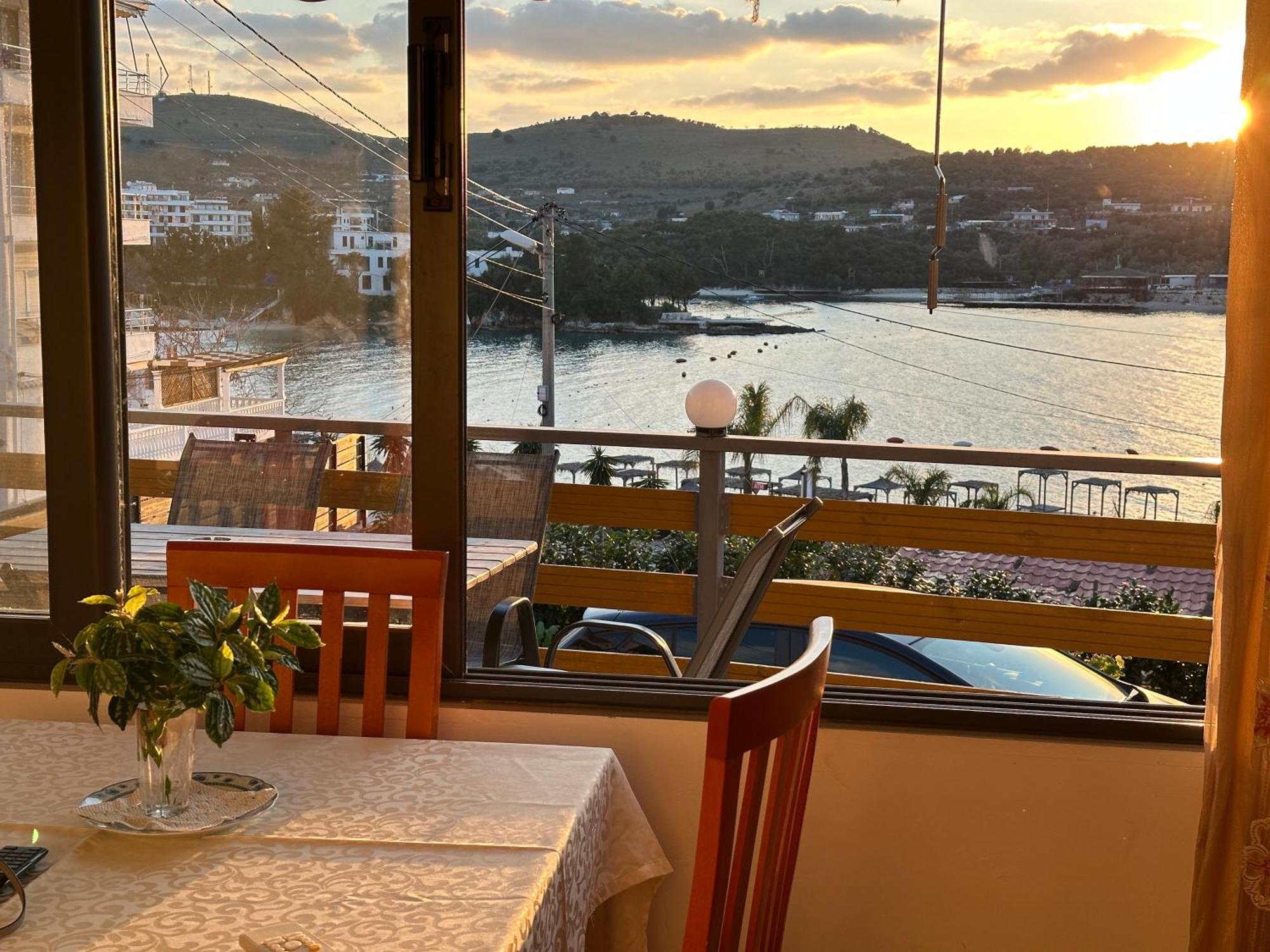 Appartamento Ion Sea View Ksamil Esterno foto